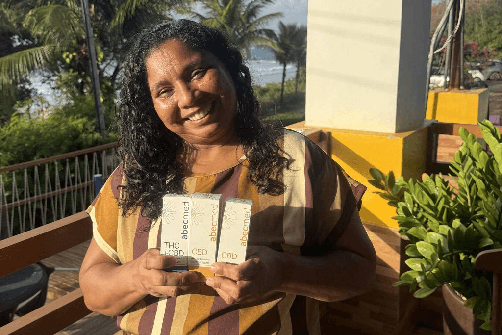 Paciente com medicamentos ABECMED em Fernando de Noronha